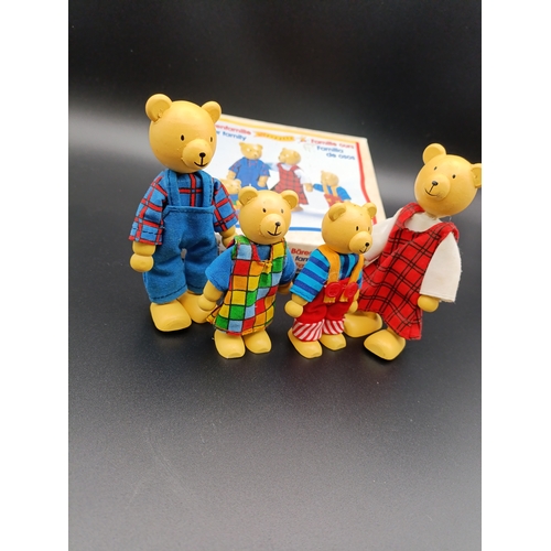 171 - Rare WF Puppets Bear Family In Orginal Box