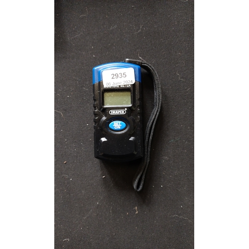 180 - MP3 player and two moisture meters