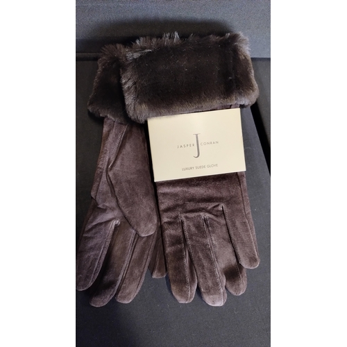 189 - Three pairs of gloves, 2 pairs of mens black and brown leather, one pair jasper conran ladies suede ... 