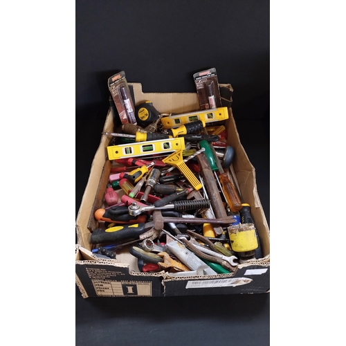 311 - Box of various tools, spirit levels, screwdrivers, pliers, files and other items