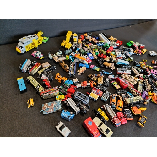 307 - Collection of vintage miniature toy vehicles including Matchbox, Tootsietoys, micro Machines and mor... 