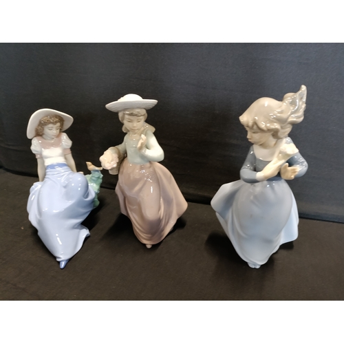 336 - 3 Nao by Lladro figurines, 