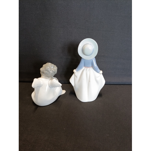 339 - Lladro figurines 