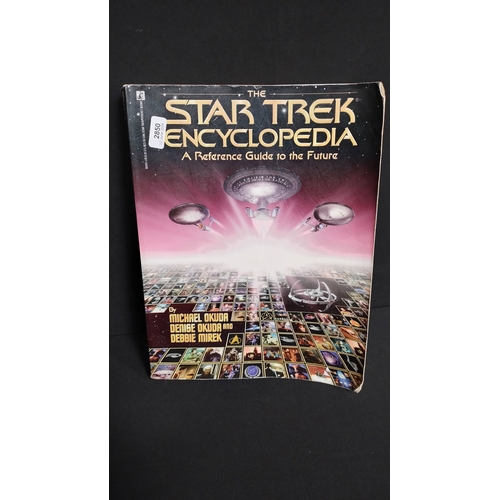 378 - Star Trek Encyclopedia, A Reference Guide to the Future