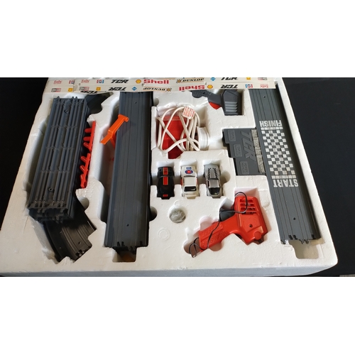 382 - TCR Slotless Racing System 21 feet, Zig Zag Raceway 3 car system