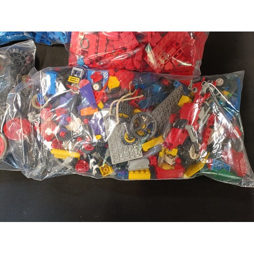 399 - A large quantity of LEGO.  Block and bags of accessories