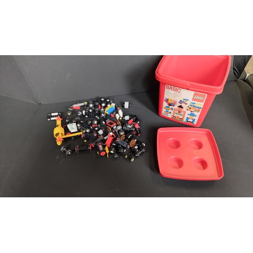 413 - Various Lego wheels and a storage box with lid