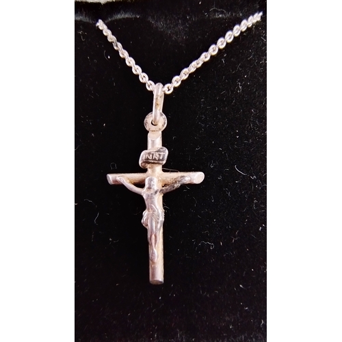 519 - Sterling silver crucifix on silver chain, chain length approximately 25 in,  approximate weight 4.77... 