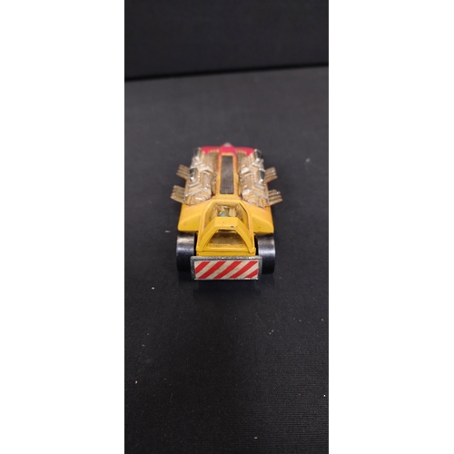 20 - Vintage diecast vehicles Corgi Wizzwheels. Adam z Drag-Star and Santapod Glowworm