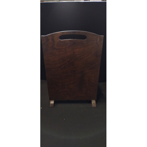 456 - Vintage wooden 2 slot magazine rack with design on front