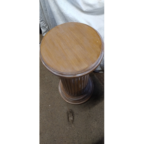 103 - Large resin column pedestal. Measures approx H 84 x W 42.5 cm