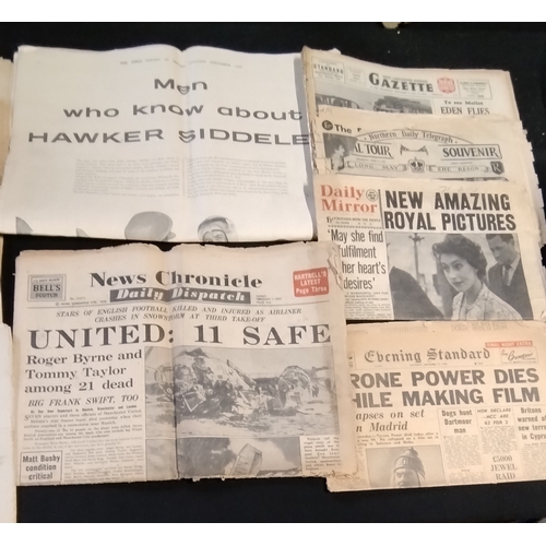 135 - Collection of vintage newspapers from the 1950's covering various subjects