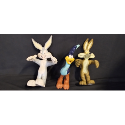 129 - Vintage 1999 bendy 13 inch  Buggs Bunny, Road Runner and Whylie Coyote