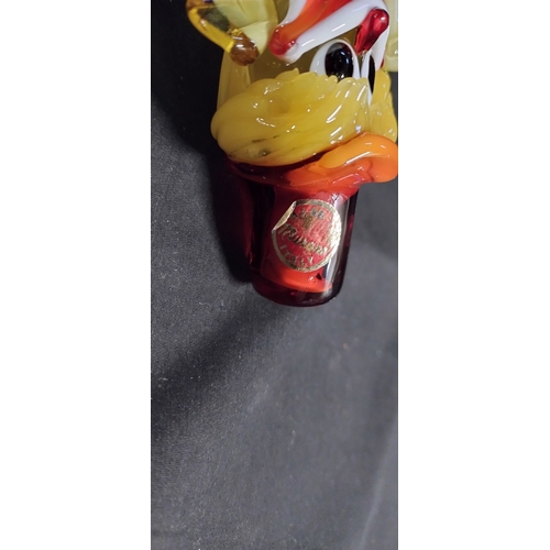 143 - Vintage Murano glass Clown. Measures approx H 22 x W 10 x D 7.5 cm