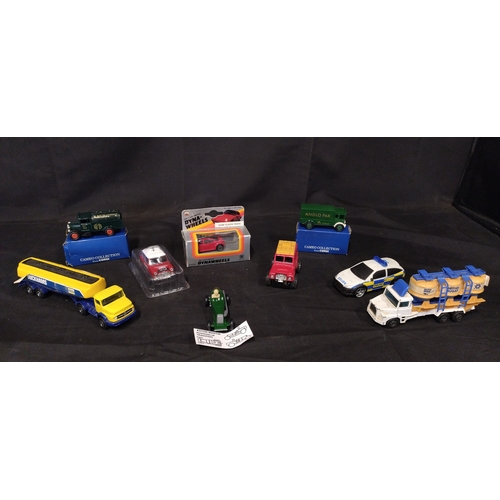 40 - Selection of boxed and loose diecast vehicles includes Corgi and Dyna-wheels