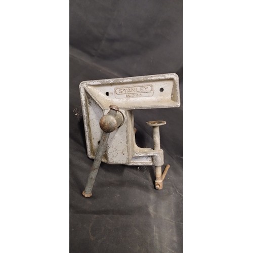 81 - Stanley bench vice No702 and a spray gun