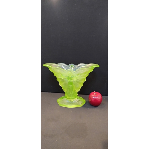 141 - Stunning Walther & Söhne 1930's Butterfly moulded Uranium glass deco vase. Measures approx 22 x 30 c... 