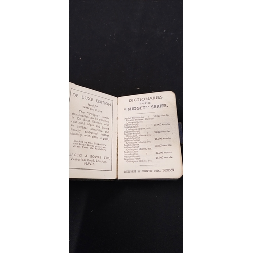 175 - Various book , The Olio Cookery book, Spelling Bee dictionary, 1915 Special Constable 100 note book,... 