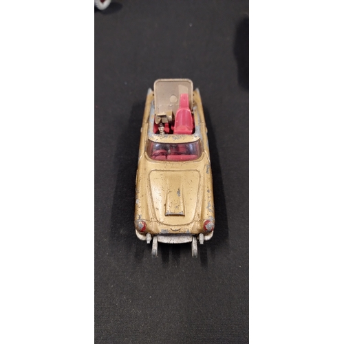 251 - Selection of Vintage diecast vehicles, Corgi, Dinky and other makers