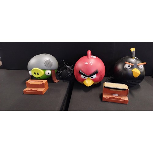 299 - 3 x  Gear 4 Angry Birds, Pig, red, and black 2.1 Speakers with apple iPod  connector , aux outlet an... 