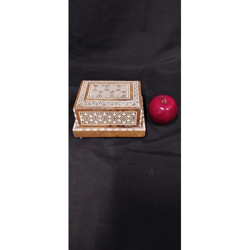 35 - Vintage Musical Marquetry cigarette box