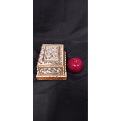 35 - Vintage Musical Marquetry cigarette box