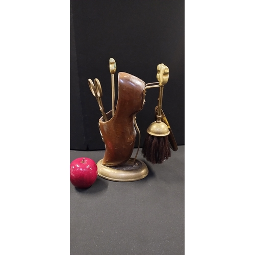 109 - Brass fire companion with a wooden clog storage compartment Shovel, Broom, Tongs and poker