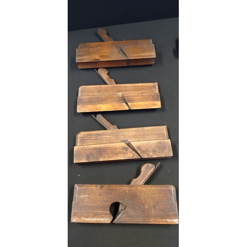 227 - 10 x Vintage various sized wooden moulding planes