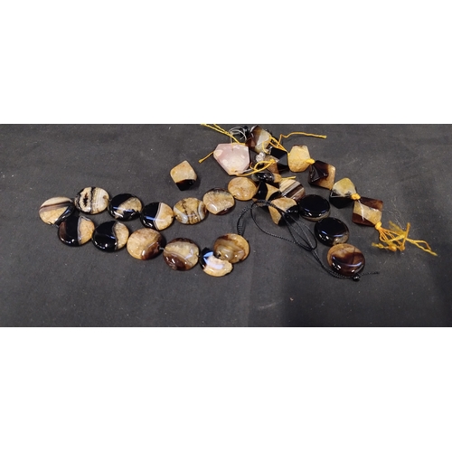 8 - Various agate stones ideal for jewelry making