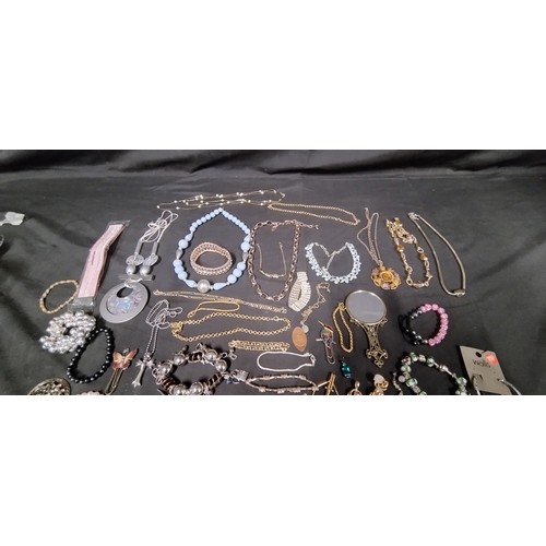 46 - Large quantity of various costume jewellery