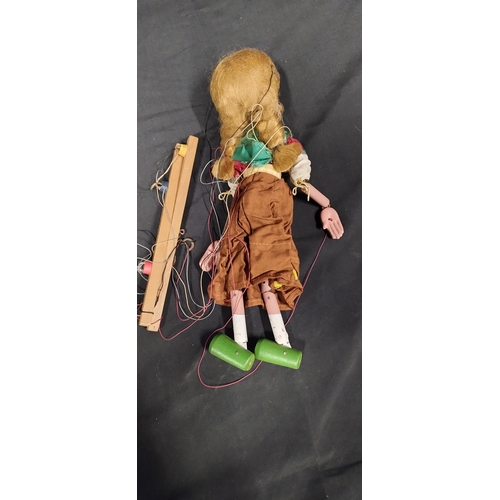 50 - Boxed Pelham standard puppet with strings and control bar