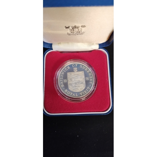 110 - Boxed Silver Guernsey 1978 twenty five pence coin