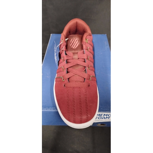 202 - K-Swiss Memory Foam trainers. Size UK 7 in Firebrick/White