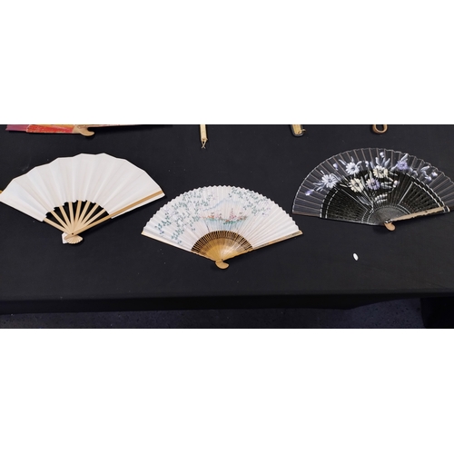 221 - 7 x vintage ladies hand fans with various designs