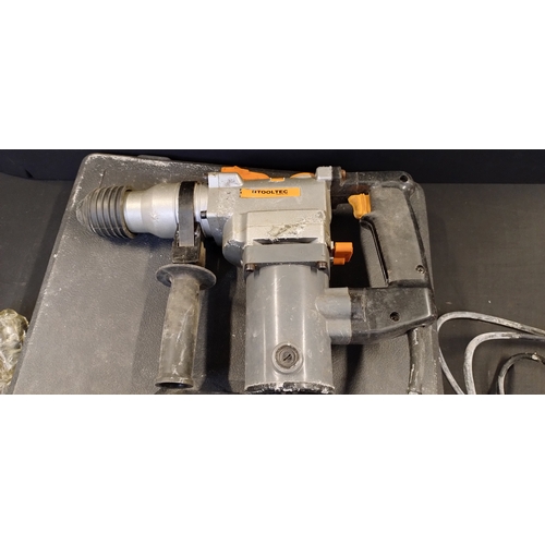 229 - Tooltec 850 W  pneumatic hammer drill. Drill bits, and other items