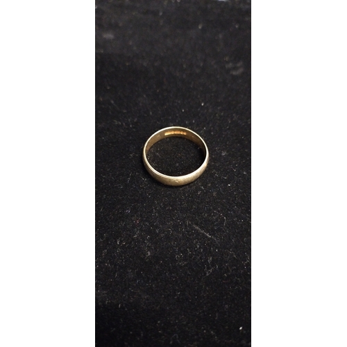 4 - 9ct gold plain wedding band. Size Q weight approx 2.56g