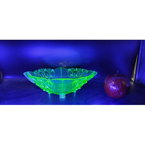 431 - Art Deco Uranium glass bowl