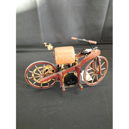 88 - Franklin mint 1:8 scale model of a 1885 Daimler Motorcycle