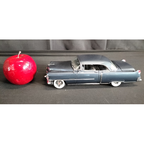 91 - Franklin mint limited edition No 2504. 1:8 scale model of a 1954 Coupe De Ville