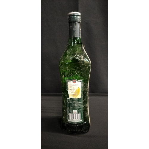 140 - Unopened bottle of 100cl of Martini Extra Dry