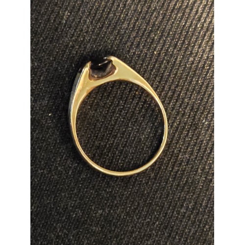 3 - 9ct gold ring set with smokey quartz size N/O weighs approx 2.23g