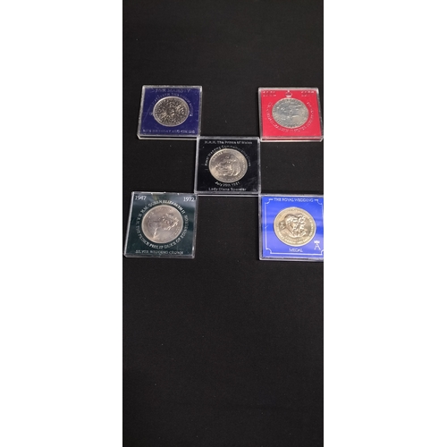 157 - Five Commemorative Crowns 1972,1977,1980,1981,1986