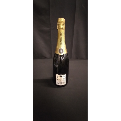 177 - 75cl Bottle of Etienne Dumont Brut Champagne