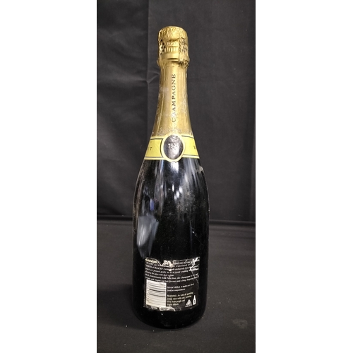 195 - 75 cl Bottle of Sainsbury's Blanc De Noirs Brut Champagne