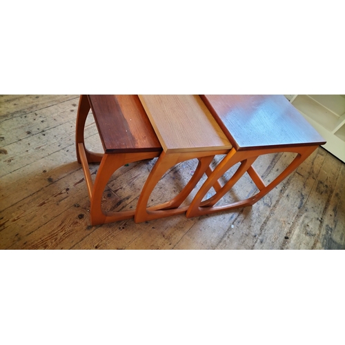 203 - Set of 3 Vintage mid century nesting tables measures approx H 51 x W 48 x D 48 cm. Collection only