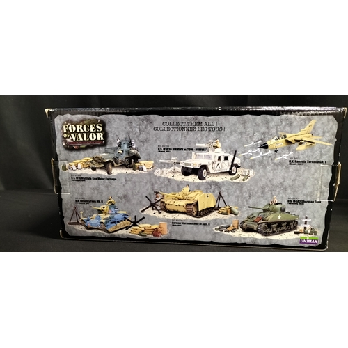 211 - Boxed Forces of Valor 1.32 Scale Model U.S. M4A3 Sherman Tank Normandy 1944.