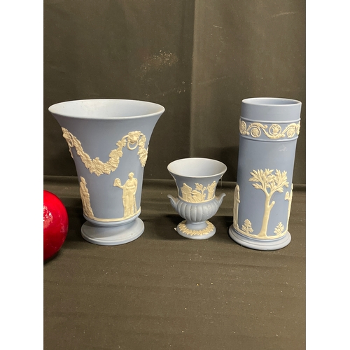 31 - 3 pcs of Vintage Wedgwood Jasperwear