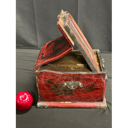 46 - Vintage Oriental Jewellery Box with incorporated mirror