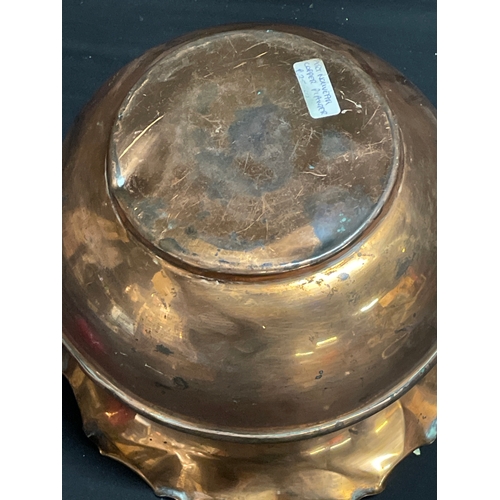 82 - Large art nouveau copper planter