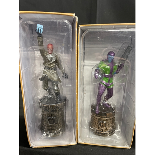 90 - 4 x marvel figures